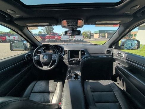Used 2018 Jeep Grand Cherokee Limited w/ Luxury Group II RWD image 5