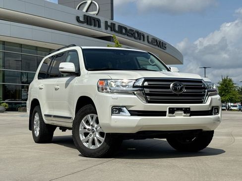 Used 2019 Toyota Land Cruiser AWD/4WD image 2