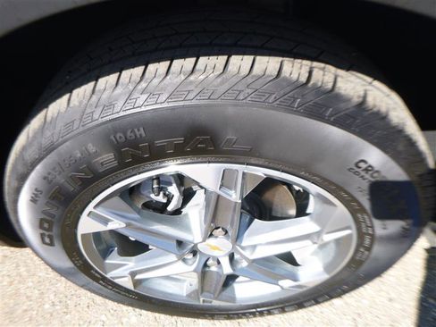 Used 2025 Chevrolet Blazer LT AWD/4WD image 22