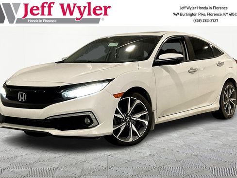 Used 2019 Honda Civic Touring image 1