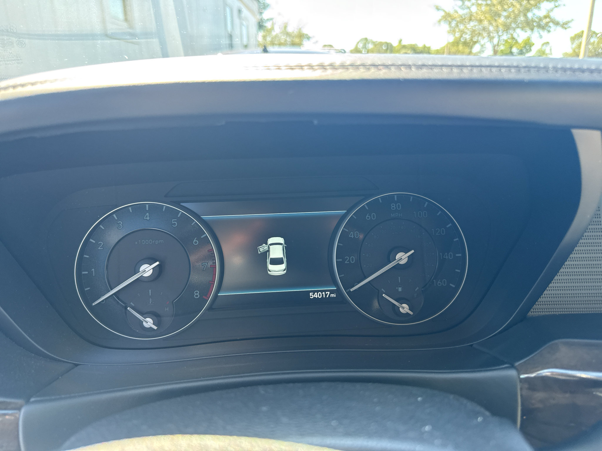 Used 2019 Genesis G90 5.0 Ultimate RWD image 8