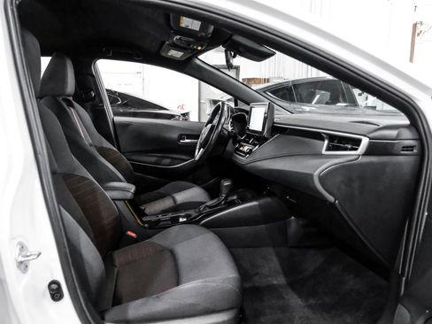Used 2024 Toyota Corolla SE FWD image 31