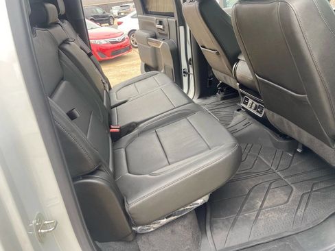 Used 2022 Chevrolet Silverado 3500 LTZ w/ Gooseneck/5TH Wheel Package image 13