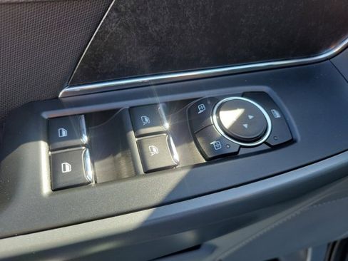 Used 2022 Ford F150 XLT w/ Equipment Group 302A High image 25