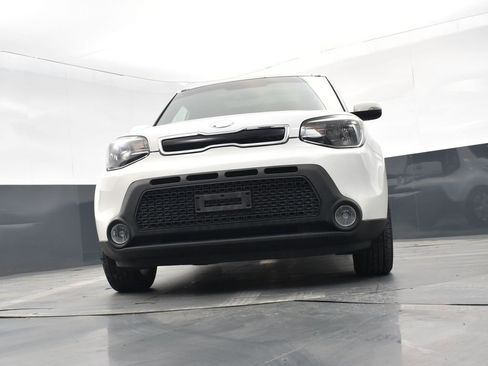 Used 2014 Kia Soul + w/ Primo Package image 23