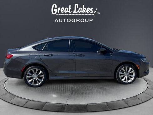 Used 2015 Chrysler 200 S w/ Navigation & Sound Group I image 6