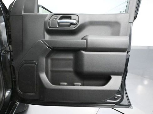 Used 2023 Chevrolet Silverado 1500 Custom image 42