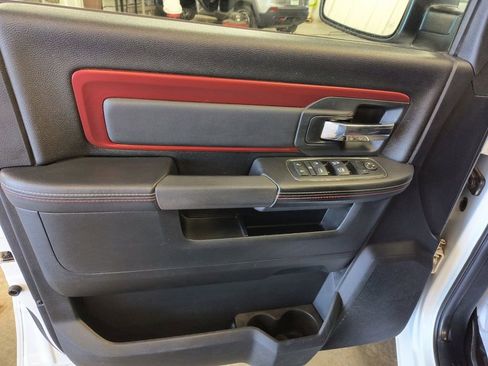 Used 2016 RAM 1500 Rebel AWD/4WD image 11