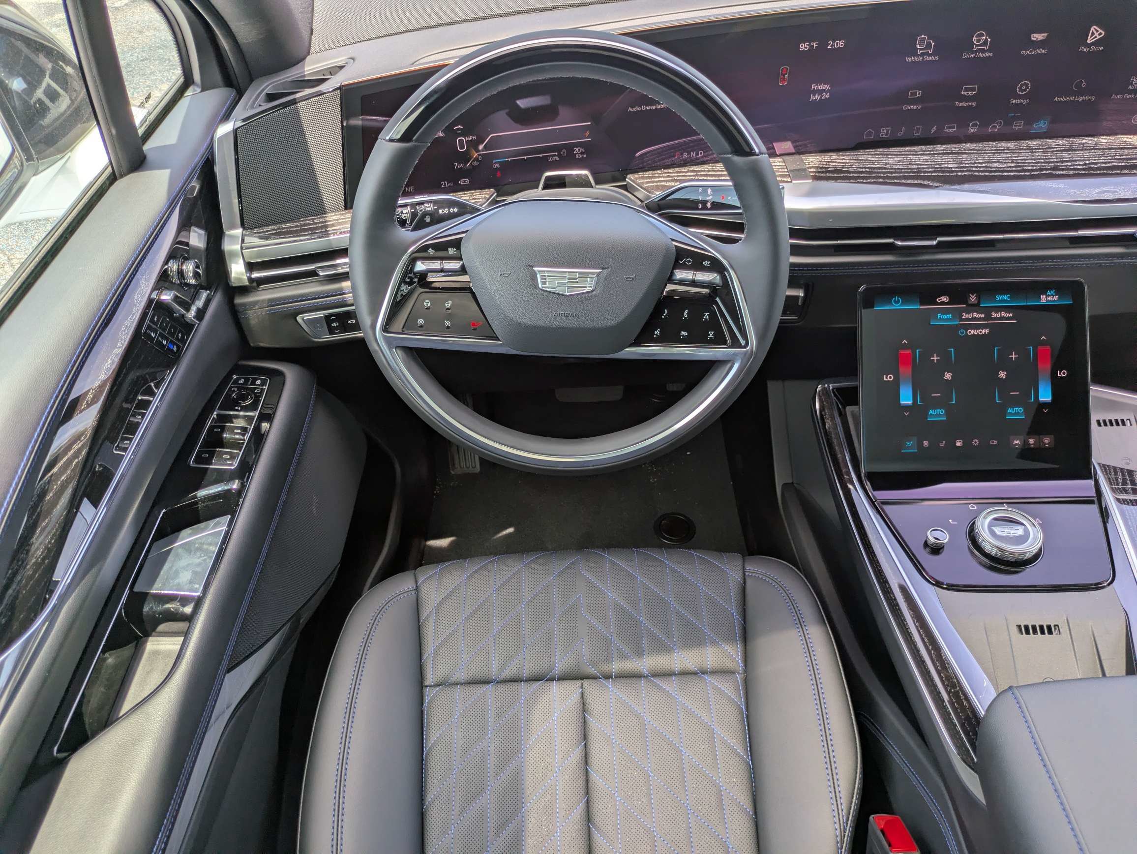 New 2026 Cadillac Escalade IQ Luxury 1 AWD/4WD image 4