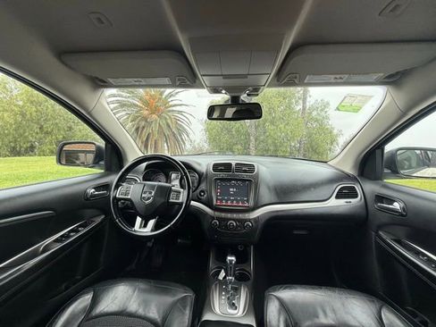 Used 2019 Dodge Journey Crossroad image 18