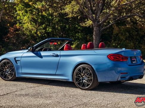 Used 2018 BMW M4 Convertible w/ Competition Package image 62