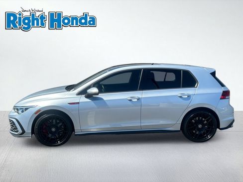 Used 2023 Volkswagen GTI SE FWD image 3