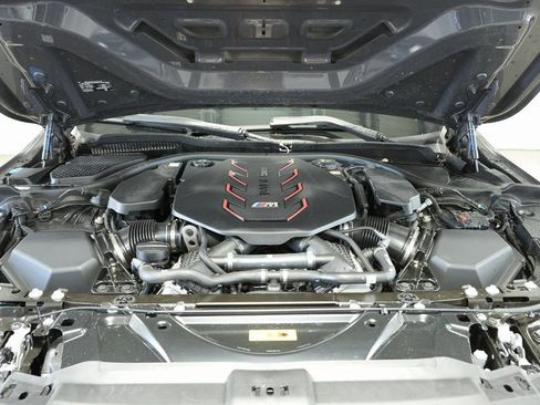 Used 2025 BMW M5 Touring image 13