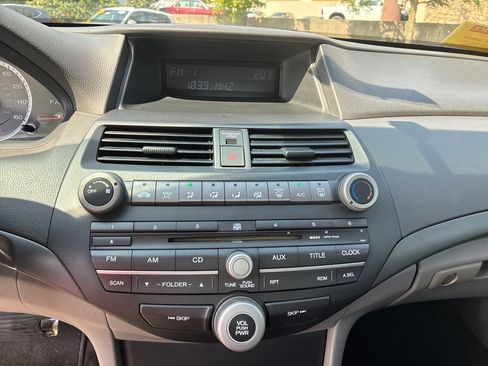 Used 2010 Honda Accord LX-P image 14