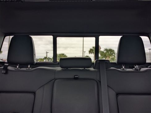 Certified 2021 Chevrolet Silverado 1500 RST w/ Texas Edition Plus image 16