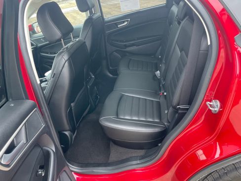 Certified 2020 Ford Edge SEL w/ Convenience Package image 16