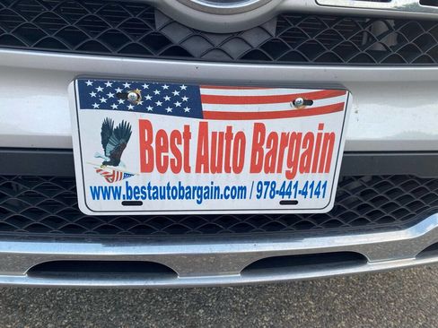 Used 2020 Mercedes-Benz GLB 250 4MATIC image 34