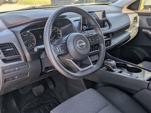 Certified 2023 Nissan Rogue SV image 14