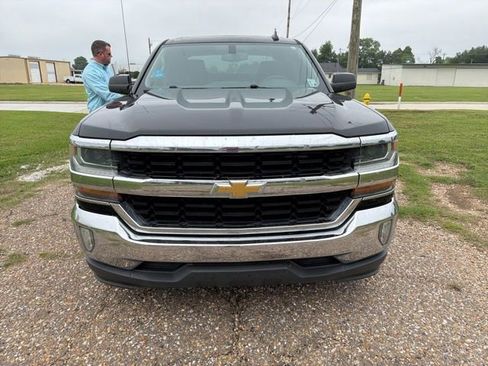Used 2018 Chevrolet Silverado 1500 LT w/ Texas Edition RWD image 13
