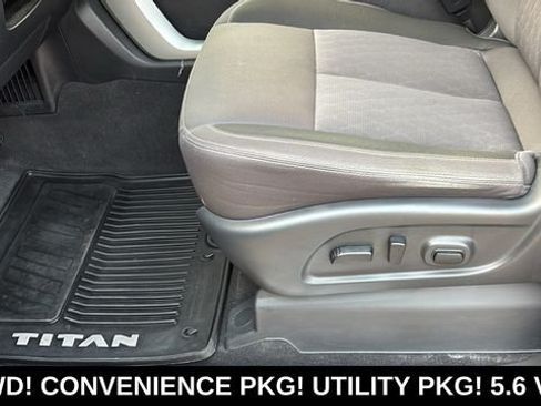 Used 2021 Nissan Titan SV w/ SV Convenience Package AWD/4WD image 26