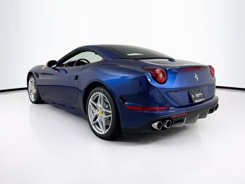 Certified 2015 Ferrari California T RWD image 5