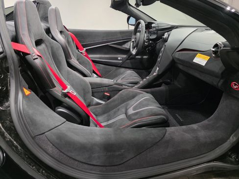 New 2026 McLaren 750S Spider image 19