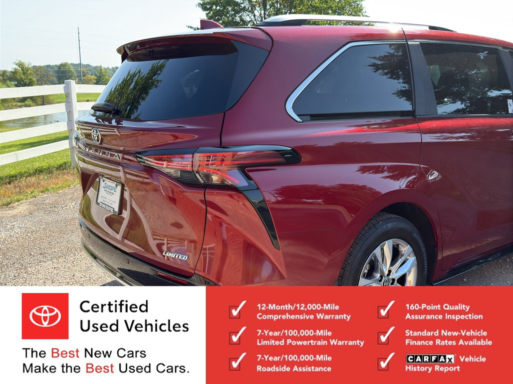 Used 2026 Toyota Sienna Limited AWD/4WD image 10