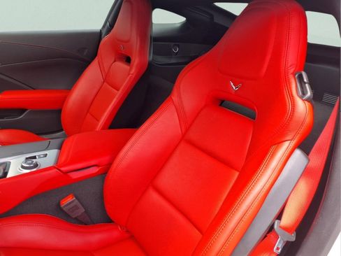 Used 2019 Chevrolet Corvette Grand Sport RWD image 13