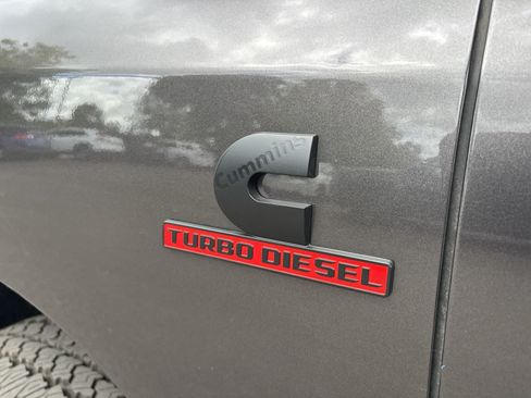 New 2026 RAM 3500 Laramie AWD/4WD image 4