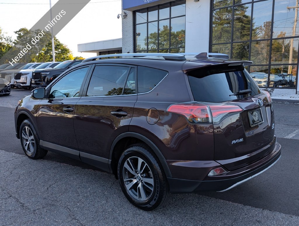 Used 2016 Toyota RAV4 XLE AWD/4WD image 11