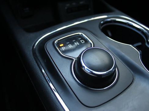 Used 2017 Dodge Durango GT w/ Premium Group AWD/4WD image 19