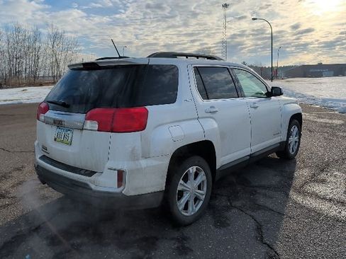 Used 2017 GMC Terrain SLE w/ Convenience Package image 6