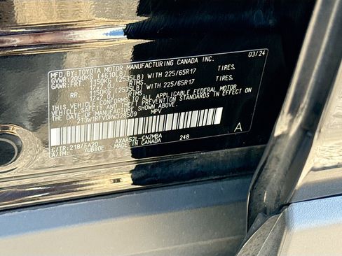 Used 2024 Toyota RAV4 XLE image 42