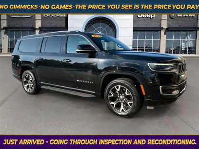 Used 2023 Jeep Wagoneer L Series III w/ Convenience Group I