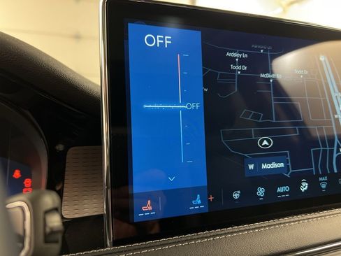 New 2026 Lincoln Corsair Reserve image 14