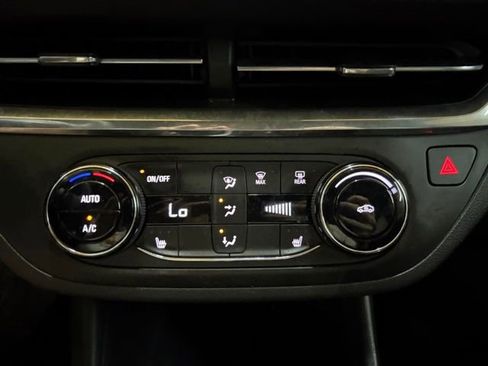 Used 2024 Buick Envista Preferred w/ Convenience I Package image 34