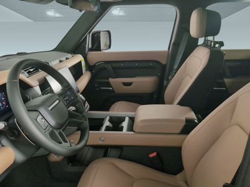 New 2026 Land Rover Defender 130 V8 image 5