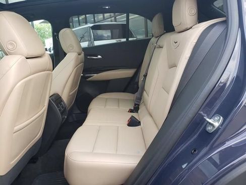 Used 2024 Cadillac XT4 Luxury w/ Cold Weather Package AWD/4WD image 12
