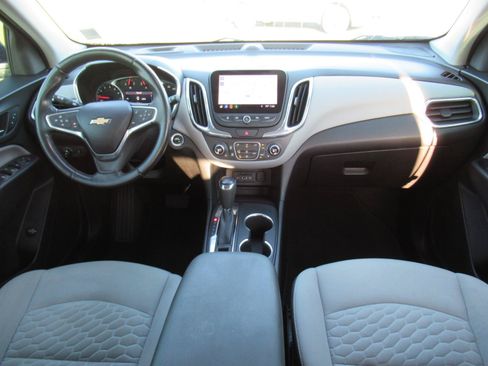 Used 2020 Chevrolet Equinox LT FWD image 12