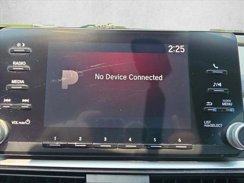 Used 2018 Honda Accord LX image 12