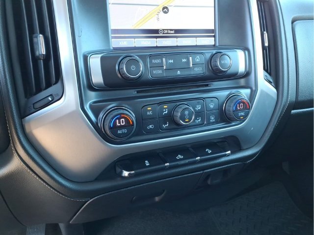 Used 2017 GMC Sierra 1500 SLE w/ SLE Value Package AWD/4WD image 23
