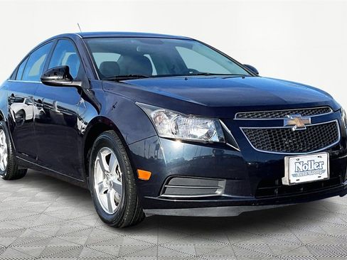 Used 2014 Chevrolet Cruze LT image 12
