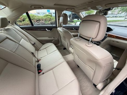 Used 2013 Mercedes-Benz C 300 4MATIC Sedan image 37