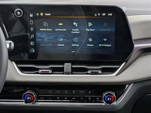 New 2026 Chevrolet Equinox LT w/ Convenience Package II image 12