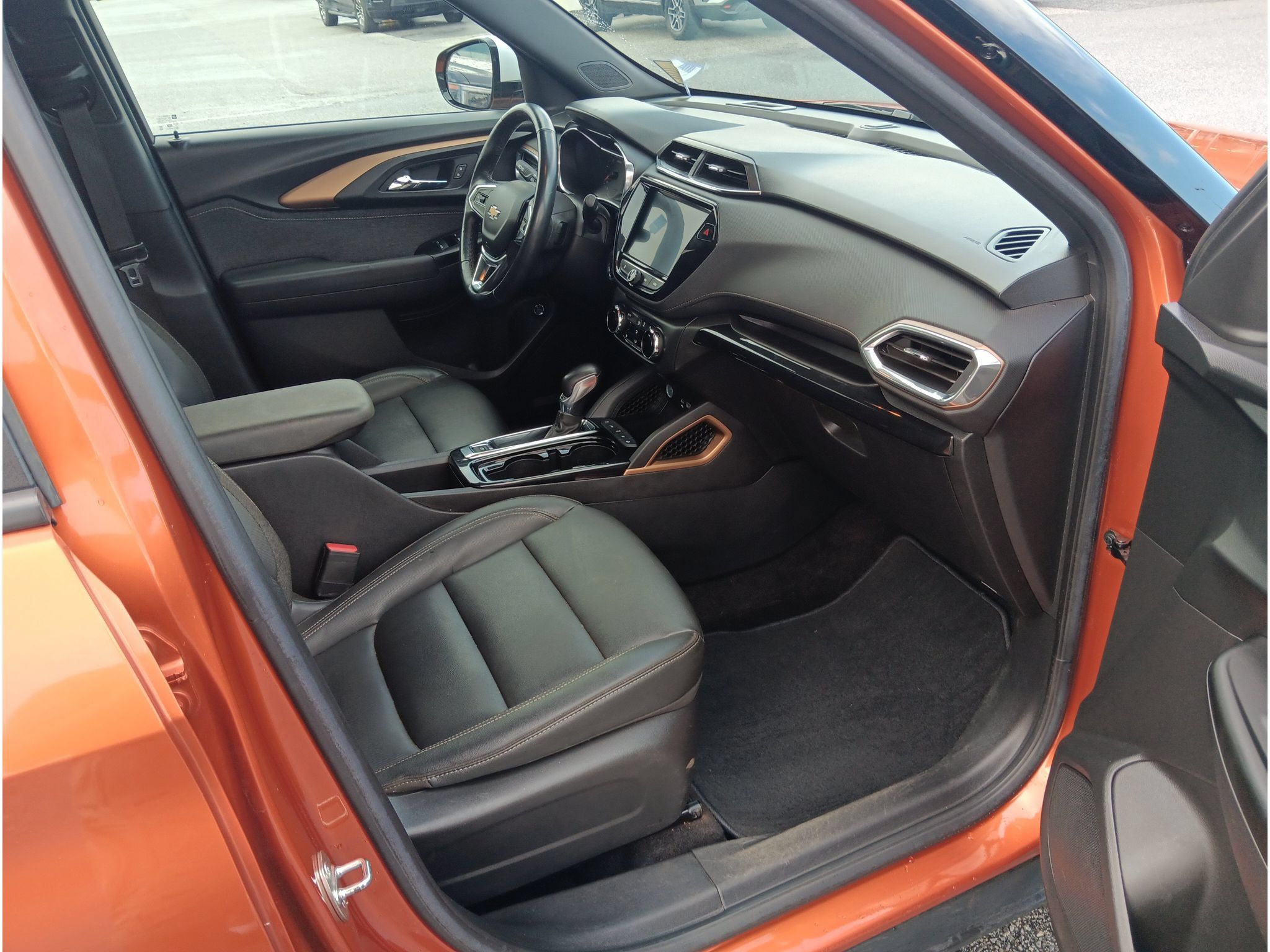 Used 2023 Chevrolet TrailBlazer ACTIV w/ Sun and Liftgate Package FWD image 21