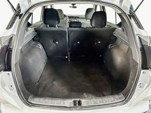 Used 2022 Nissan Kicks S image 36