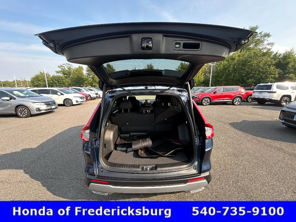 Certified 2026 Honda CR-V TrailSport image 12