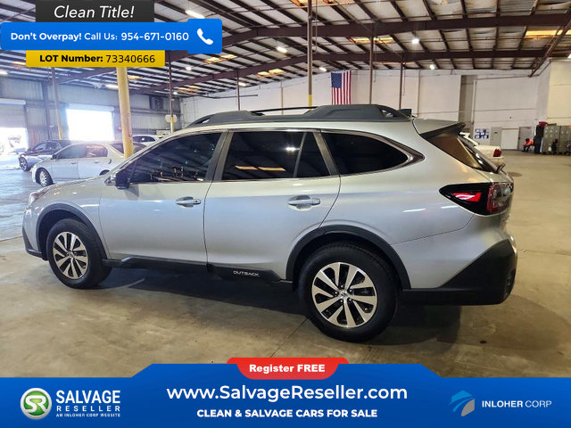 Used 2022 Subaru Outback Premium AWD/4WD image 3