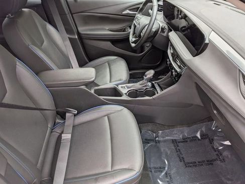 Used 2025 Buick Encore GX Sport Touring w/ Comfort Package AWD/4WD image 29
