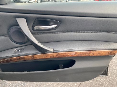 Used 2010 BMW 328i xDrive Sedan image 30